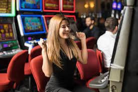 Pengaturan aplikasi pokerlegenda menampilkan opsi notifikasi, keamanan, dan preferensi pengguna